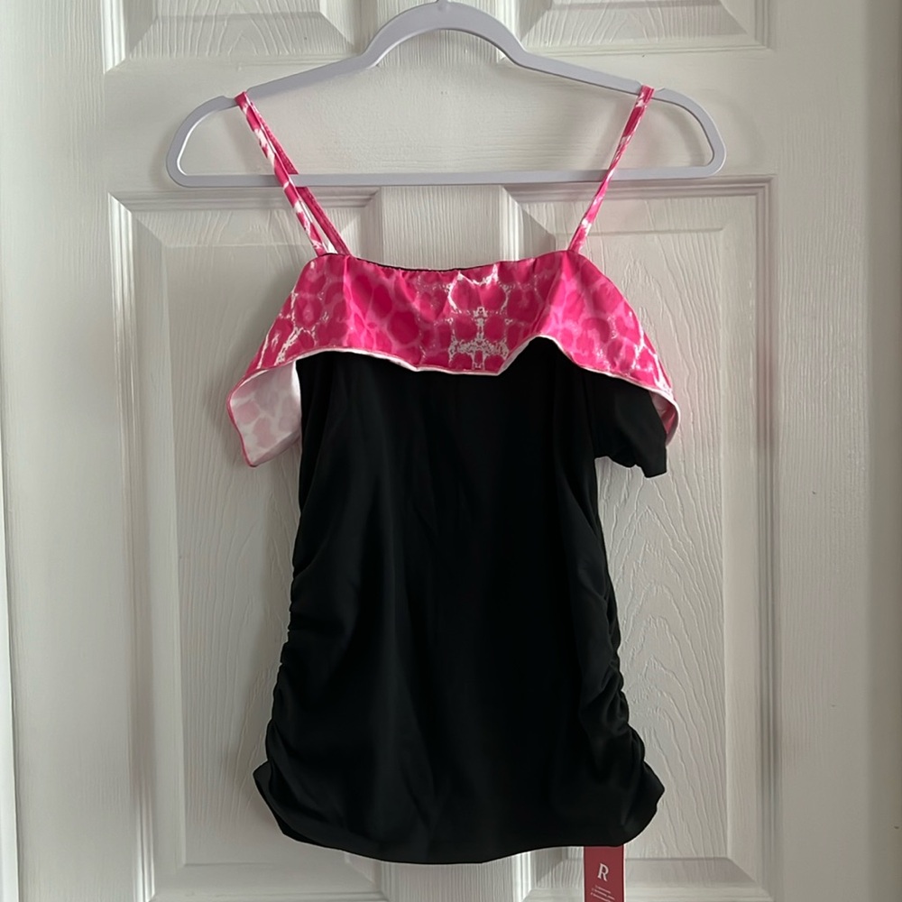 Black and pink tank top!